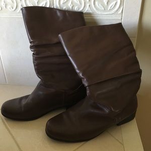 Saint Johns Bay brown slouch boots
